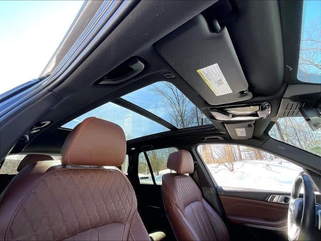 2025 BMW X5 xDrive50e Plug-In Hybrid