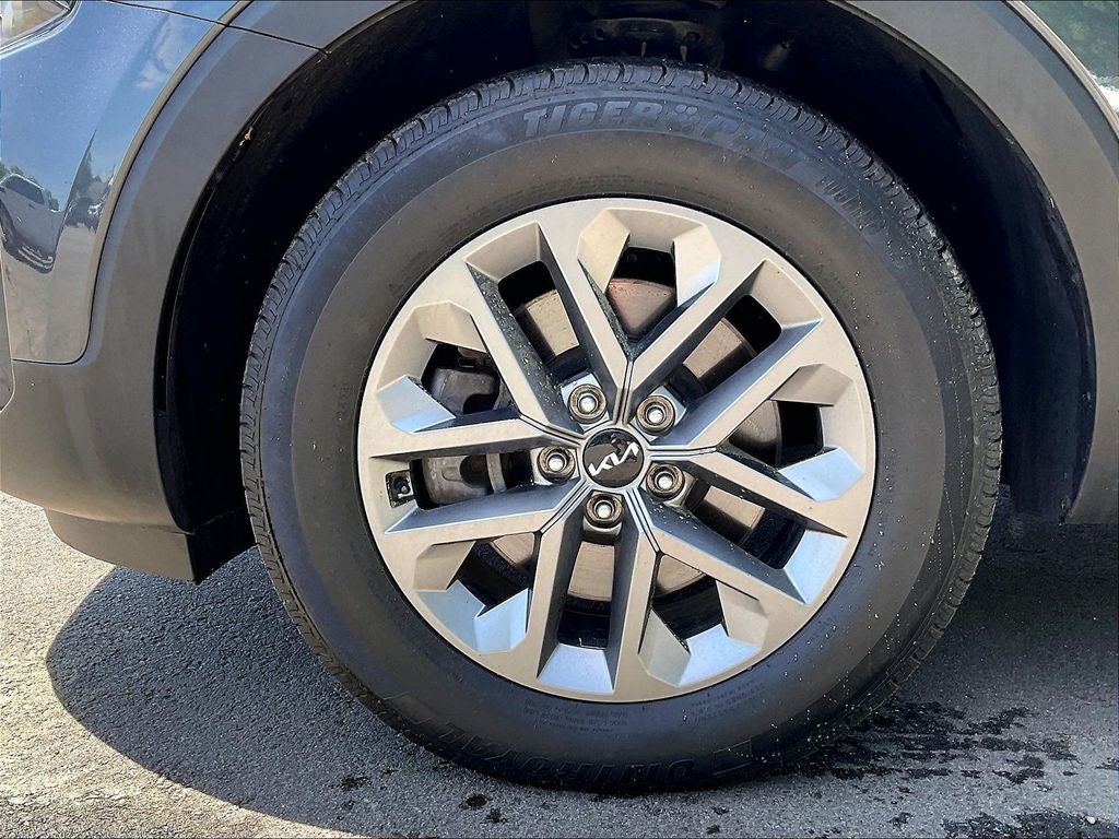 2023 Kia Telluride LX