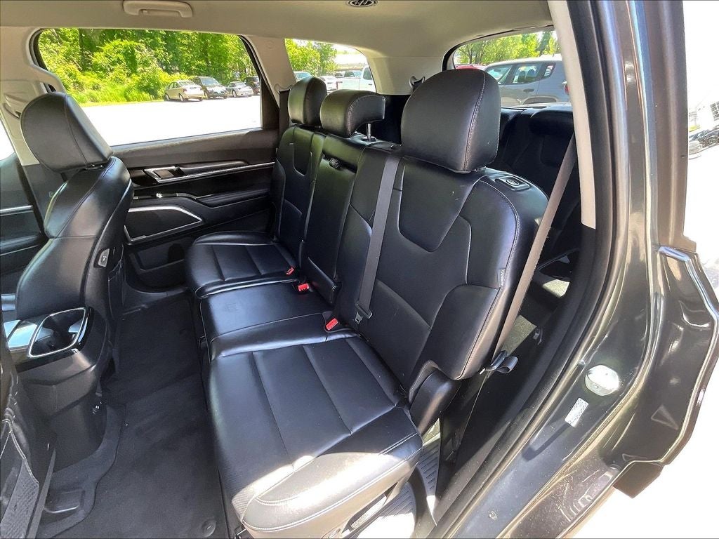 2023 Kia Telluride LX