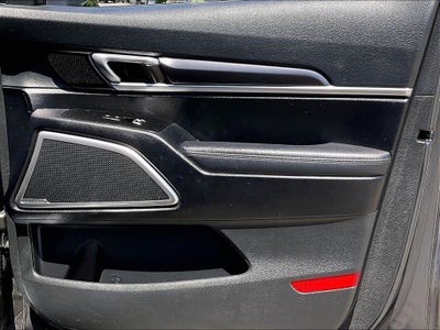 2023 Kia Telluride LX