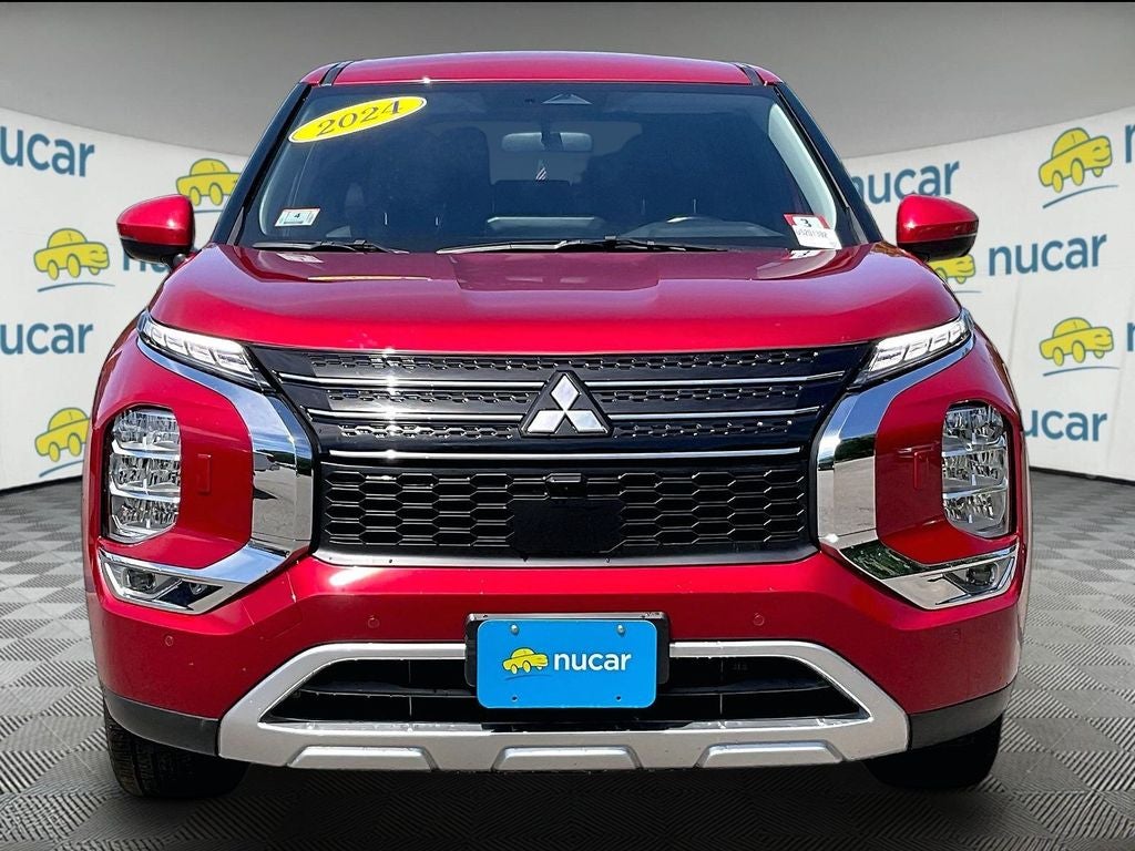 2024 Mitsubishi Outlander SE