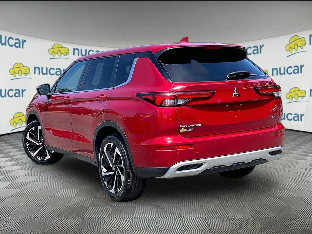 2024 Mitsubishi Outlander SE