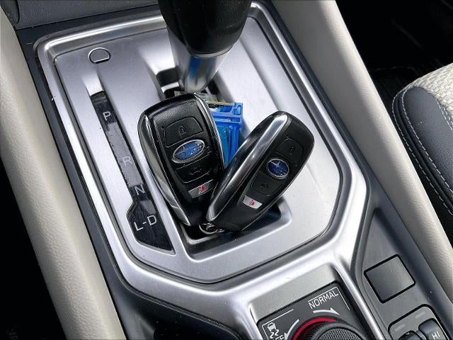 2023 Subaru Forester Premium CVT