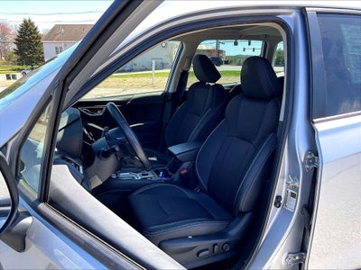 2023 Subaru Forester Premium CVT