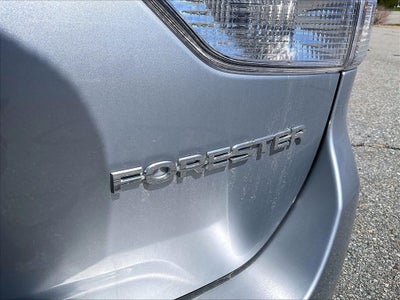 2023 Subaru Forester Premium CVT