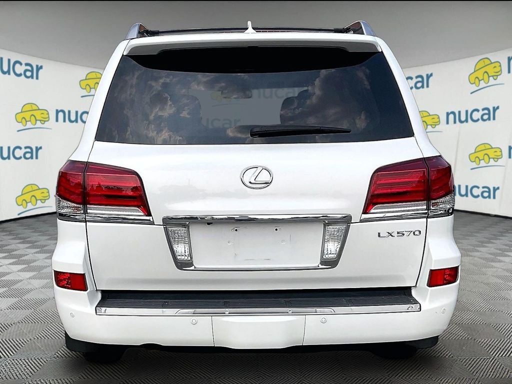 2014 Lexus LX 570