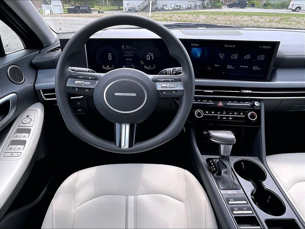 2025 Hyundai Sonata SE