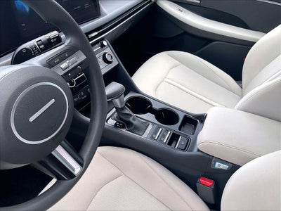 2025 Hyundai Sonata SE
