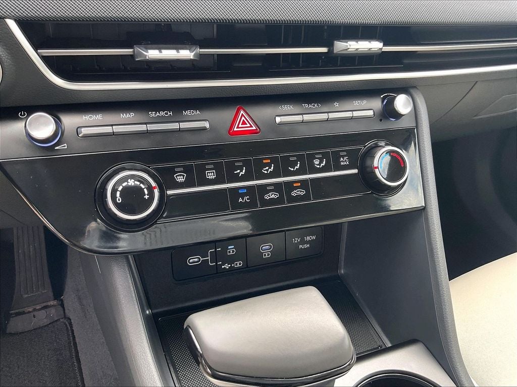 2025 Hyundai Sonata SE