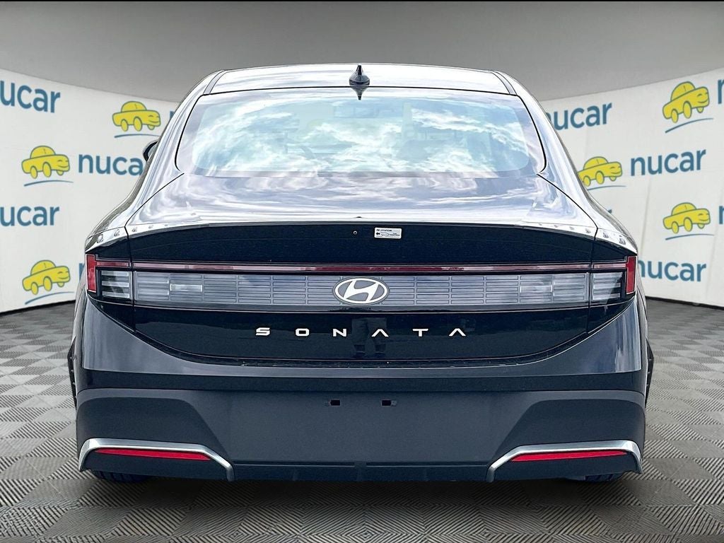 2025 Hyundai Sonata SE