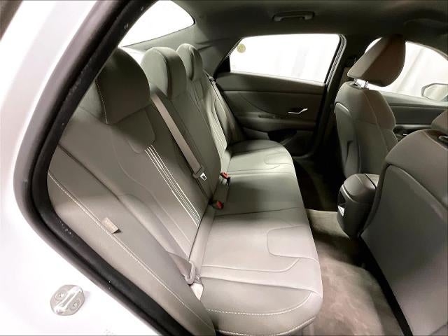 2024 Hyundai ELANTRA SEL IVT