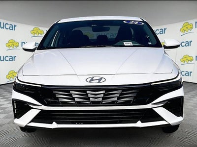 2024 Hyundai ELANTRA SEL IVT