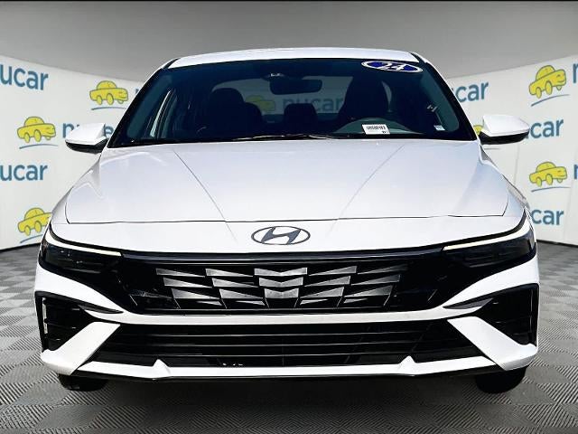 2024 Hyundai ELANTRA SEL IVT