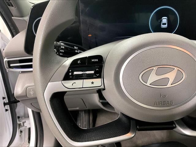 2024 Hyundai ELANTRA SEL IVT