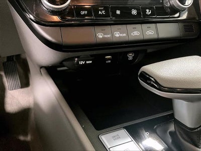 2024 Hyundai ELANTRA SEL IVT