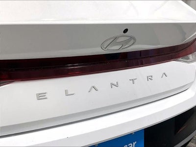 2024 Hyundai ELANTRA SEL IVT