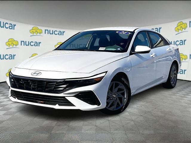 2024 Hyundai ELANTRA SEL IVT
