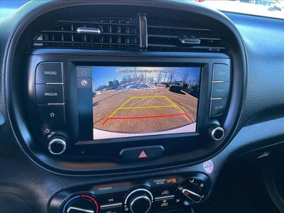 2023 Kia Soul LX IVT