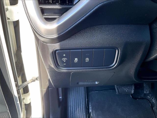 2023 Kia Soul LX IVT