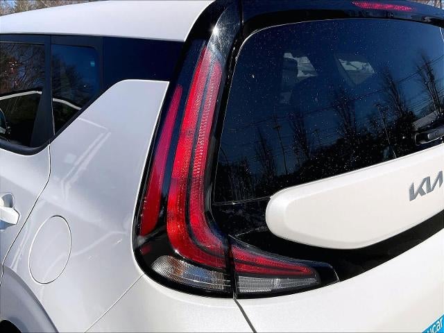 2023 Kia Soul LX IVT