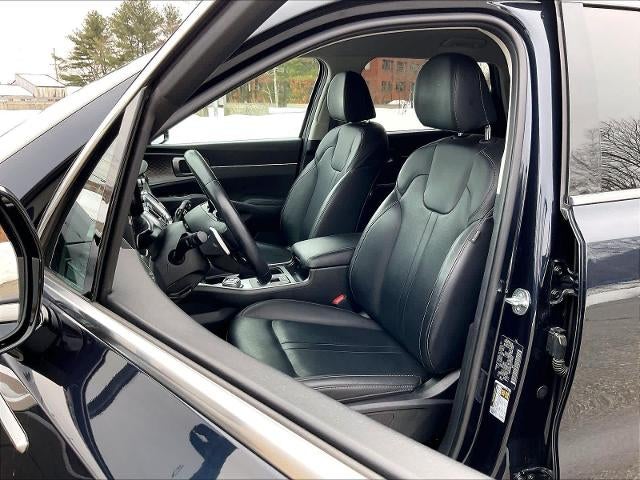 2023 Kia Sorento Hybrid EX AWD