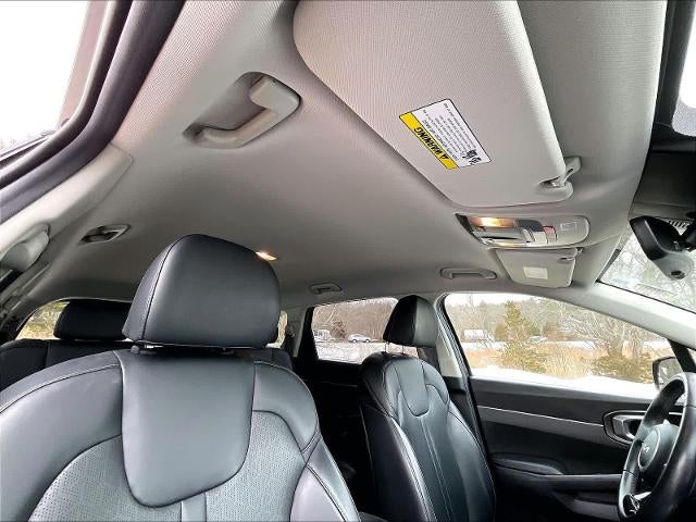 2023 Kia Sorento Hybrid EX AWD