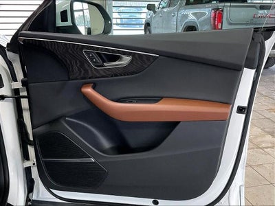 2022 Audi Q8 Premium Plus 55 TFSI quattro