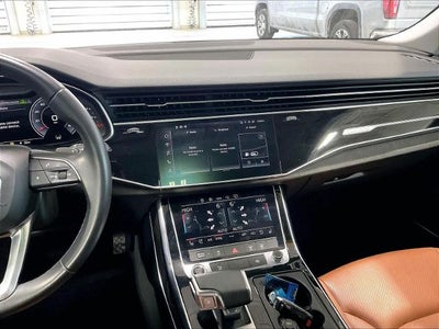 2022 Audi Q8 Premium Plus 55 TFSI quattro