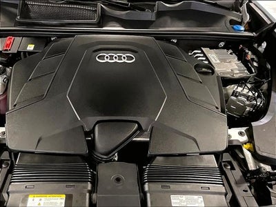 2022 Audi Q8 Premium Plus 55 TFSI quattro