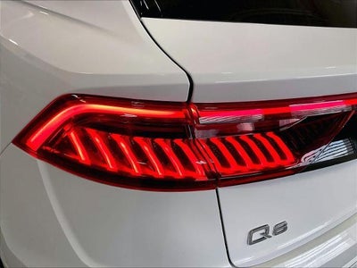 2022 Audi Q8 Premium Plus 55 TFSI quattro