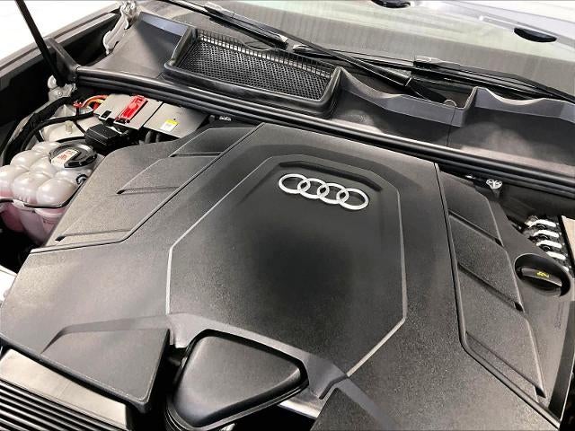 2022 Audi Q8 Premium Plus 55 TFSI quattro