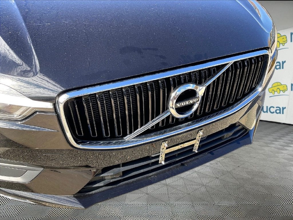 2021 Volvo XC60 T5 Momentum
