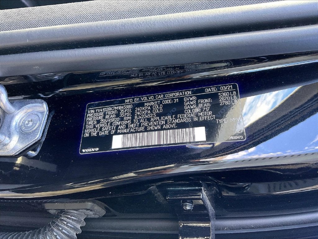 2021 Volvo XC60 T5 Momentum