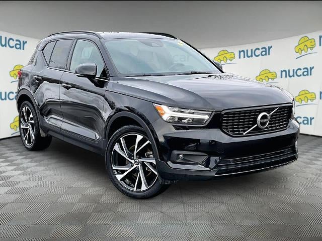 2021 Volvo XC40 T5 AWD R-Design