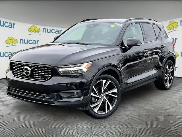 2021 Volvo XC40 T5 AWD R-Design