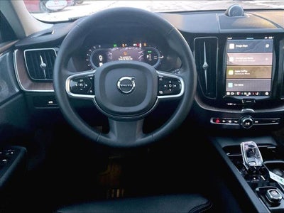 2024 Volvo XC60 Recharge Plug-In Hybrid T8 eAWD PHEV Ultimate Dark Theme