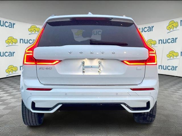 2024 Volvo XC60 Recharge Plug-In Hybrid T8 eAWD PHEV Ultimate Dark Theme