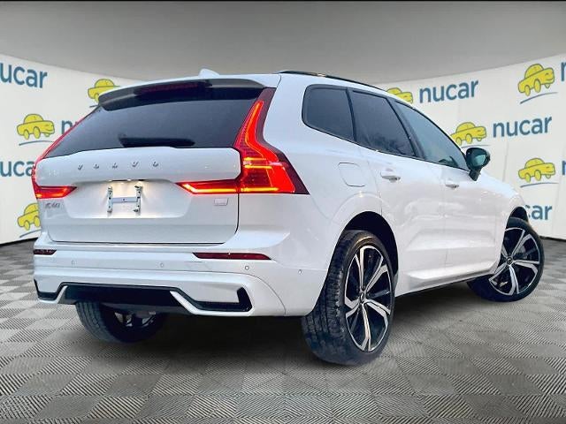 2024 Volvo XC60 Recharge Plug-In Hybrid T8 eAWD PHEV Ultimate Dark Theme
