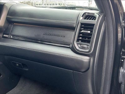 2022 RAM 1500 Limited 4x4 Crew Cab 5'7" Box