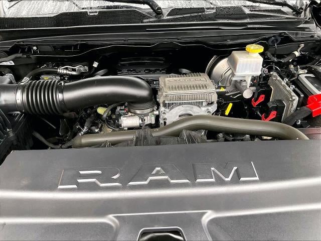 2022 RAM 1500 Limited 4x4 Crew Cab 5'7" Box