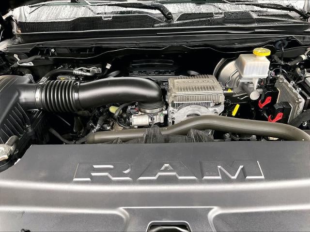 2022 RAM 1500 Limited 4x4 Crew Cab 5'7" Box