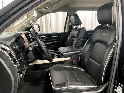 2022 RAM 1500 Laramie 4x4 Crew Cab 5'7" Box