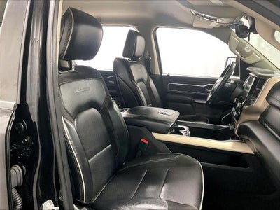 2022 RAM 1500 Laramie 4x4 Crew Cab 5'7" Box