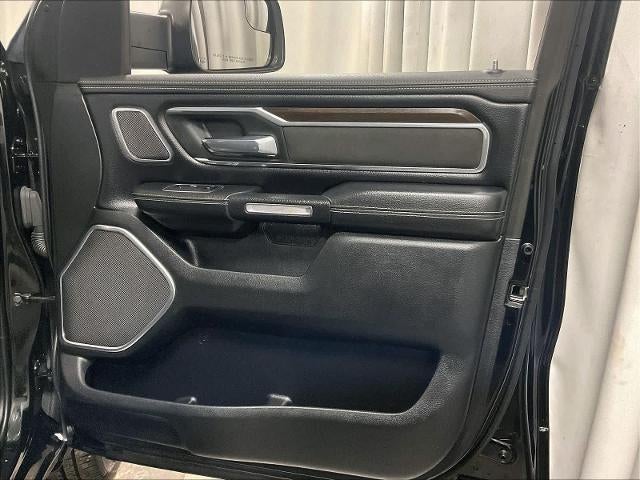 2022 RAM 1500 Laramie 4x4 Crew Cab 5'7" Box