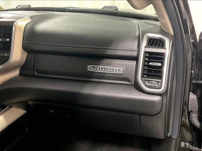2022 RAM 1500 Laramie 4x4 Crew Cab 5'7" Box