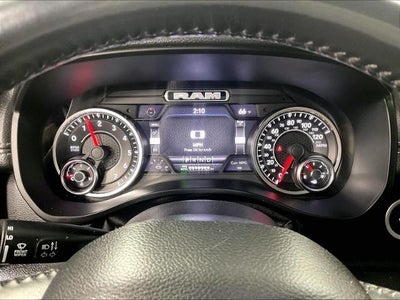 2022 RAM 1500 Laramie 4x4 Crew Cab 5'7" Box