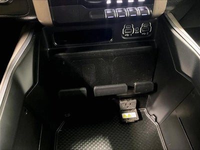 2022 RAM 1500 Laramie 4x4 Crew Cab 5'7" Box