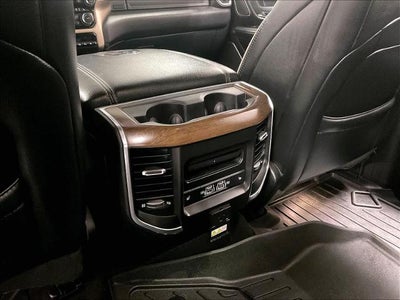 2022 RAM 1500 Laramie 4x4 Crew Cab 5'7" Box