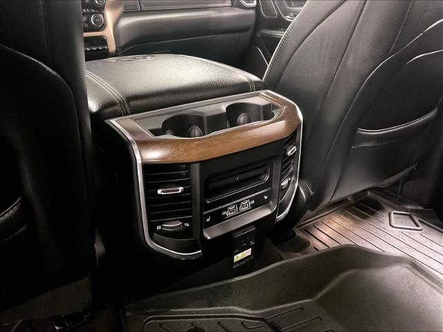 2022 RAM 1500 Laramie 4x4 Crew Cab 5'7" Box