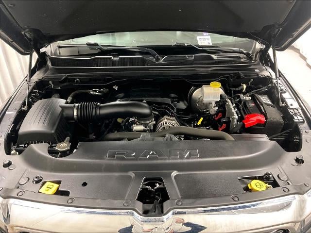 2022 RAM 1500 Laramie 4x4 Crew Cab 5'7" Box